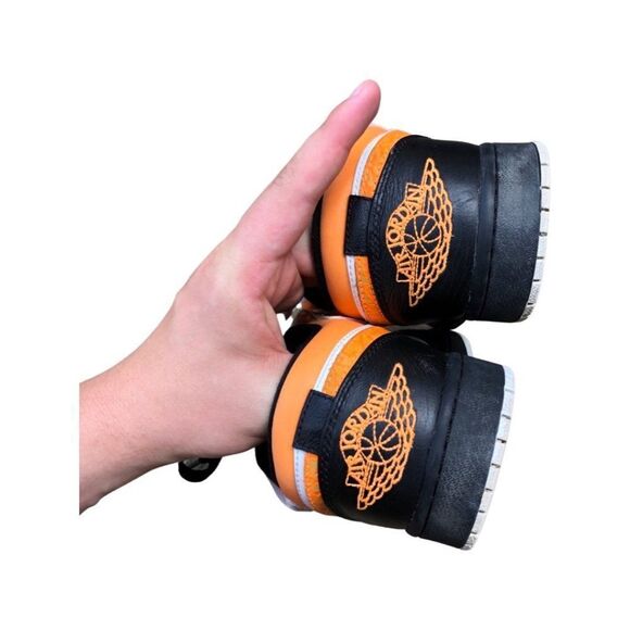 Rare 2012 Nike Air Jordan 1 Low Black Bright Citrus Size 11 - Picture 5 of 16